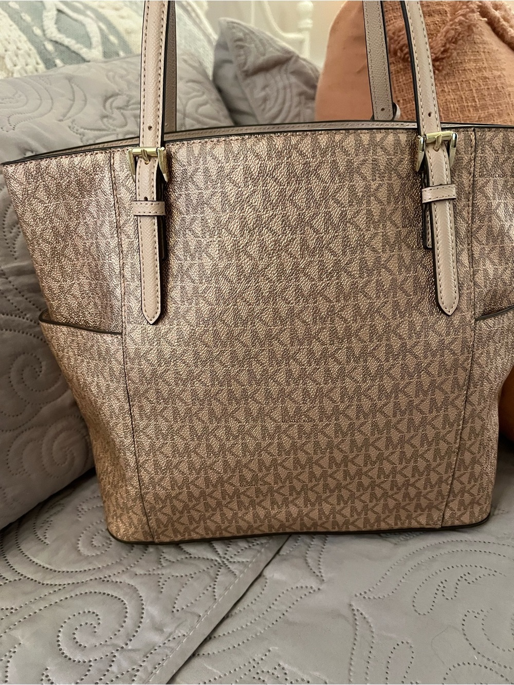 Michael Kors Rose Gold Signature Tote with Matching Wallet - Picture 5 of 12